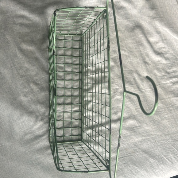 Bird hanging basket - Picture 2 of 3